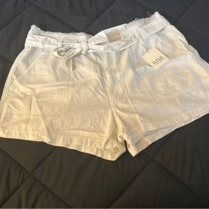 a.n.a High- Rise Short